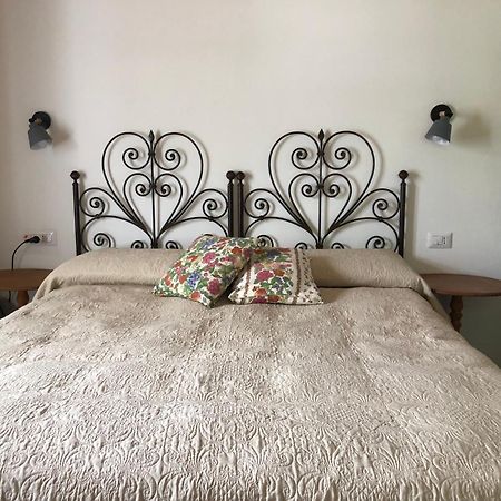 Agriturismo La Casa Delle Fate Loiri Porto San Paolo Luaran gambar