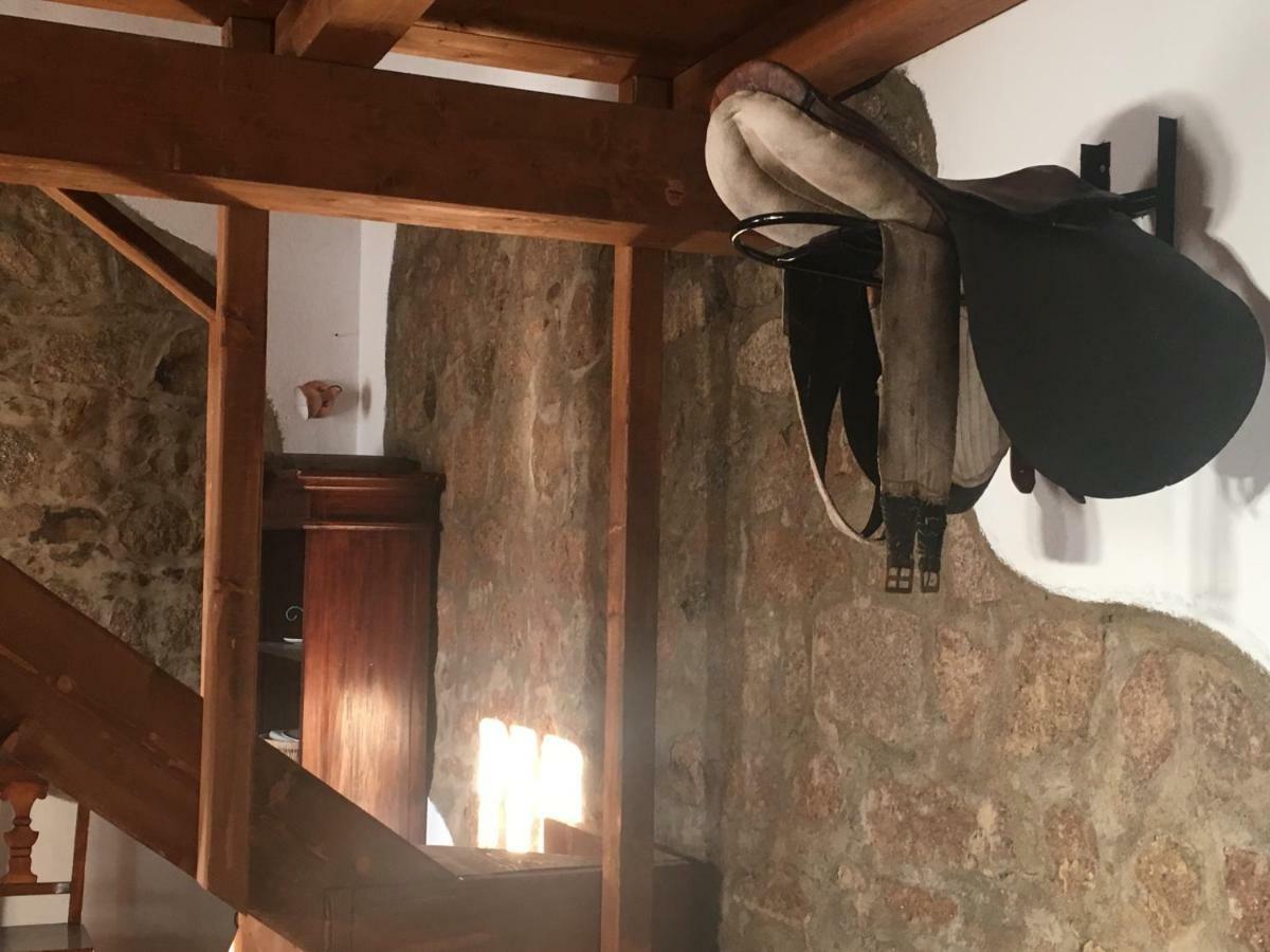 Agriturismo La Casa Delle Fate Loiri Porto San Paolo Luaran gambar