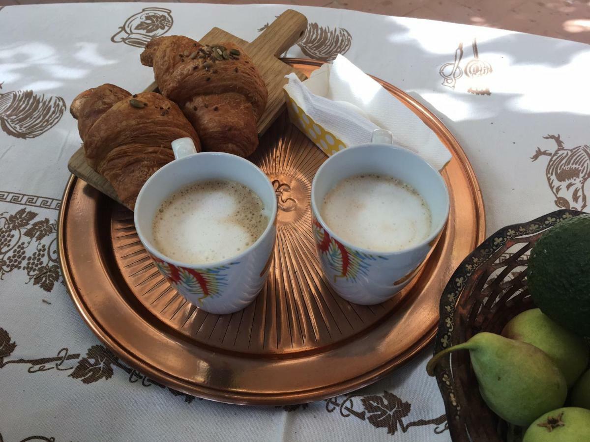 Agriturismo La Casa Delle Fate Loiri Porto San Paolo Luaran gambar